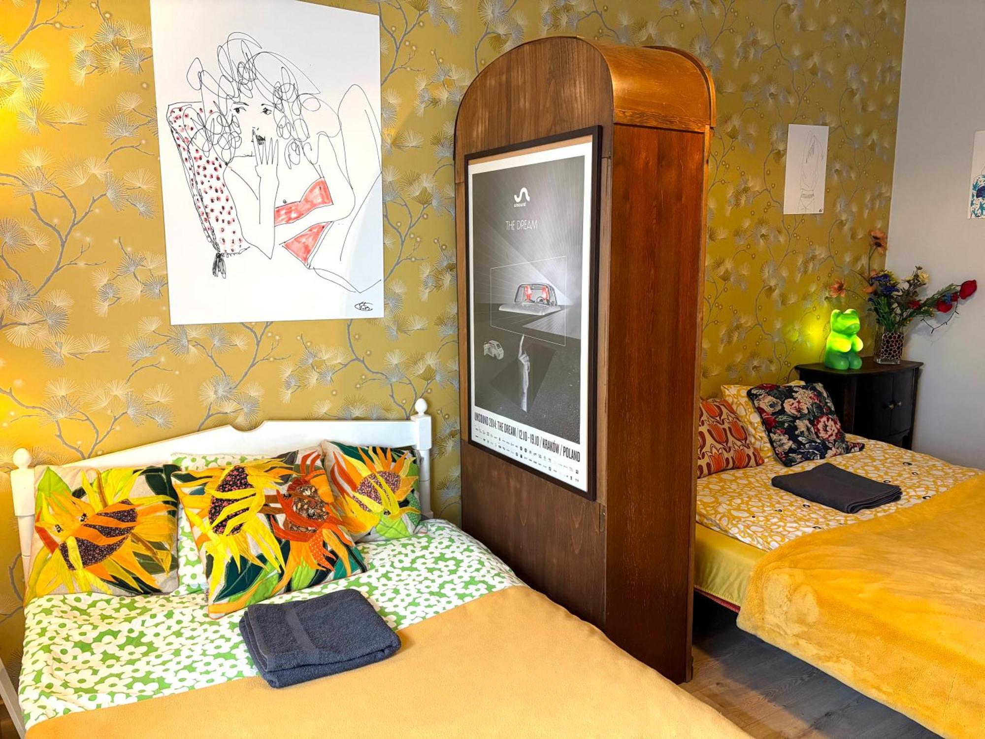 Yoonik Apartments Krasków Εξωτερικό φωτογραφία